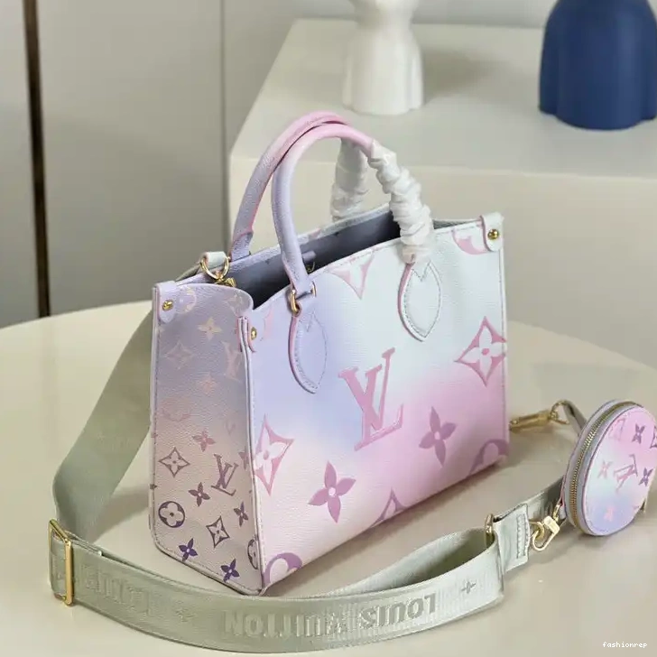 Fashionrep Bag 2206YA0060 LV 0725